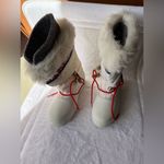 Sorel Women's Winter Boots Swiss Floral Faux Fur Size 6 White Red Arctic Water Photo 15