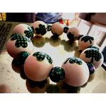 St Patricks Day Shamrock Wood Beaded Stretch Bracelet Marbled Accents Ne… Green Photo 4