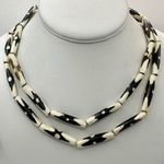 African black and cream tube beaded necklace Photo 4