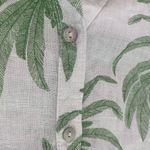 Tahari  100% Linen White & Green Palm Trees Blouse Size Large Mother of Pearl Photo 5