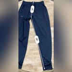 Under Armour Women’s XS Black New Fabric HG Armour Pants Photo 11