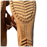 Crocs Women 9W A-Leigh Beige Wedge Open-Toe Slip-On Platform Shoes Vacation Photo 5