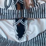 Cupshe  Women's Plunging V-Neck Lace Trimmed One-Piece Swimsuit, Black White Photo 10