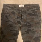 Nili Lotan GUC  grey camo cropped military pant. Photo 5