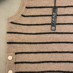 Striped Sleeveless Sweater Vest Photo 4
