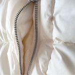 Gap Faux Fur Trim Hooded Quilted Puffer Jacket in Carls Stone Medium Photo 7