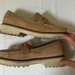 Hey girl suede loafer shoes size women’s 9 Tan Photo 4
