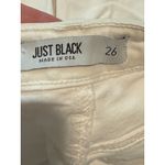 Just Black Womens Size 26 White High Rise Frayed Hem Cropped Jeans Photo 4