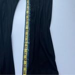 Sophisticated Black Sleeveless Jumpsuit Photo 10