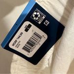 Gap NWT Women's White Linen Pull-On Shorts - Size: Large Photo 3