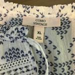 Como vintage White Blue Print Flutter Sleeve Top Womens XL Boho Cottage Photo 1