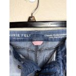 Laurie Felt Classic Embroidered Jeans Vital Stretch Denim Blue Size 12 Photo 2