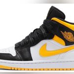 Nike Rare Women’s Air Jordan 1 Mid Laser Orange/Black - Brand New 7.5 (W) Photo 7