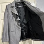 White House | Black Market Women’s Grey Textured Ruffle Blazer Jacket Sz M Medium Photo 2