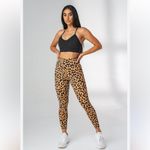 Balance Athletica  Vitality Size M King Cheetah Ascend Legging  Animal Print‎ NWT Photo 4