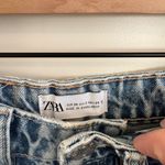 ZARA Distressed High-Waisted Distressed Jeans Photo 3