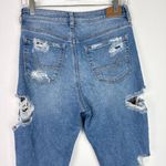 American Eagle  Stretch Destroyed Mom Jeans Distressed Ripped Size 4 EUC Photo 7