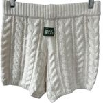 Daily Drills Cable Knit Sweater Shorts in Cream Size Medium/Large Gently Used White Photo 0
