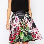 Ted Baker  Multicolor 'Sew in Love' Floral Print Knee-Length
Skirt sz 2 (USA 2-4) Photo 0