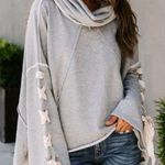 VICI Cowl Neck pullover Sweatshirt Photo 3