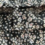 H&M black ditsy floral high rise shorts with pockets, size 6 bohemian summer Photo 7