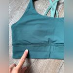 Lululemon  Sports Bra Workout Running Bra Racer Back Teal Blue Size 6 8 Photo 1