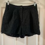 Kimchi Blue  Women’s Black Lace Shorts size 8 Photo 0