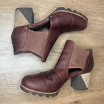 Sorel Womens 8 Red Addington Sandals Leather 2.75" Heel Cut Out Shoes NL2423-29 Photo 7