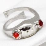Red Eye Silver Frog Ring Photo 0