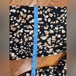 Gilli Black Dress with White and Tan Floral Pattern Size M Photo 7