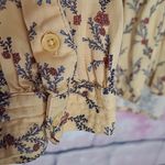 Sundance BUTTER YELLOW PLEATED RED BLUE FLORAL PRINTED HI LOW POPOVER BLOUSE M Photo 4