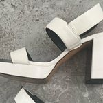 DKNY Bibiana Platform Sandals in Cream Size 9, Comes in Original Box Retail $139 Photo 8