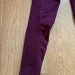 Fabletics  synch leg high waisted yoga gym perforated leggings Sz small burgundy Photo 8