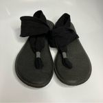 Sanuk  black yoga mat sling back sandals size 10 Photo 1