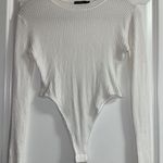 Boohoo White Long Sleeve Bodysuit Photo 0