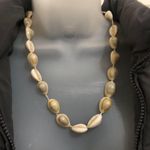 White and cream cowry shell bead necklace. Made from real cowries. Photo 0