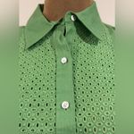 Talbots Green. Button Down Collar Long Sleeves. Pearl Buttons Sz XS 100% Linen. Photo 2