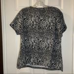Cathy Daniels  Black/White Snake Print Short Sleeve Tee L Photo 7