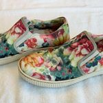 Born Womens Newbury Floral Slip Photo 7