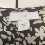 J. Jill Black White Garden Quilted Button Up Long Sleeve Barn Jacket Size Large Photo 4