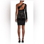 GB Elegant Black One Photo 2