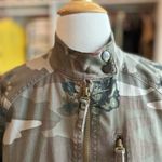 Jolt  Floral Camo Utility Jacket Size Small Photo 6