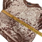 Bershka  womens velvet brown crew neck cropped top size XS Photo 3