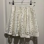 White floral embroidery mini skirt Photo 0