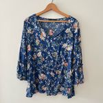 Fred David  Blue Floral Tie Neck Blouse with Bell Flutter Sleeves Size Large‎ Photo 1