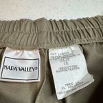 Women’s Khaki skirt, by Nada Valley pleated front, button front, size 16 Photo 7