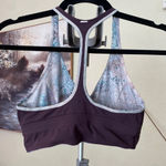 Lululemon  reversible retreat bra size 4 new sugar crush purple‎ blue Photo 5