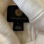JM Collection  Women’s turtleneck ribbed sweater in eggshell size Large Photo 3