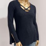 Free People  Women's Black Criss Cross Front Split Side Tunic Top Sweater Size XS Photo 2
