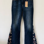 Driftwood NWT  Farrah Flare Jean in Floral Embroidery Size 30 Photo 0